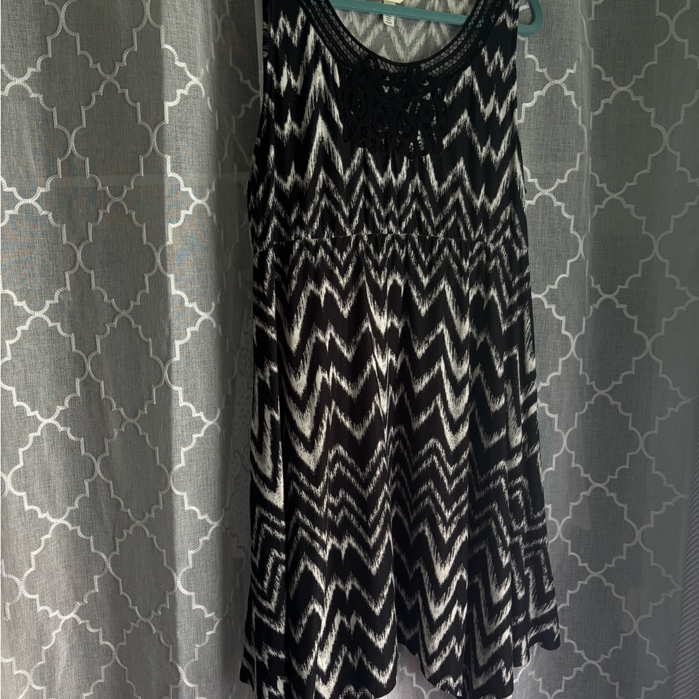 Soma Black and White Pleated Mini Sundress